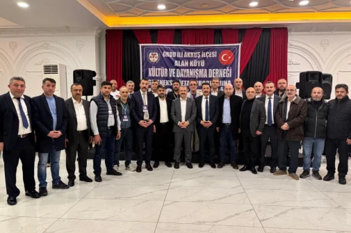 Başkan Demirci İstanbul’daki İftarda Hemşerileriyle Bir Araya Geldi